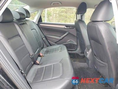 Zdjęcie 10 z 12 samochodu: 2015 VOLKSWAGEN PASSAT S VIN:1VWAS7A33FC116328 - miniatura