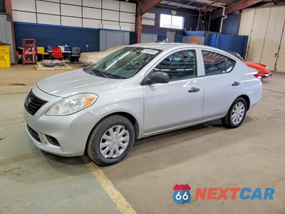 2013 NISSAN VERSA 1.6 S 3N1CN7AP3DL819227 - główne zdjęcie licytacji z USA - miniatura