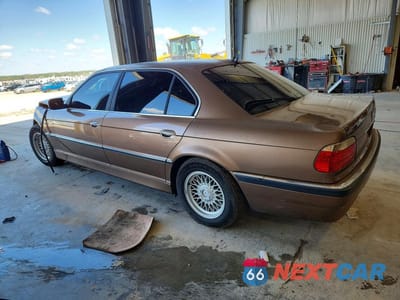 Drugie zdjęcie samochodu z przodu: 2001 BMW 740 IL VIN:WBAGH83461DP18051 - miniatura