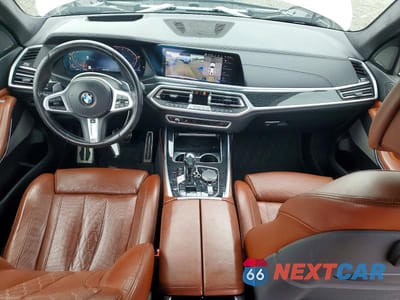 Zdjęcie 8 z 13 samochodu: 2019 BMW X7 XDRIVE40I VIN:5UXCW2C5XKL081572 - miniatura