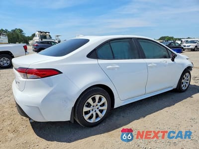 Trzecie zdjęcie samochodu z tyłu: 2026 TOYOTA COROLLA LE VIN:5YFB4MDE1TP426333 - miniatura