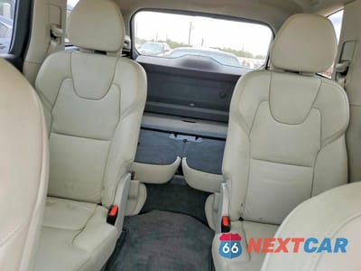 Zdjęcie 10 z 13 samochodu: 2021 VOLVO XC90 T8 RECHARGE MOMENTUM VIN:YV4BR00KXM1675707 - miniatura