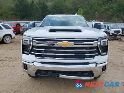 Piąte zdjęcie samochodu w środku: 2024 CHEVROLET SILVERADO K3500 LTZ VIN:1GC4YUEY5RF338553 - miniatura
