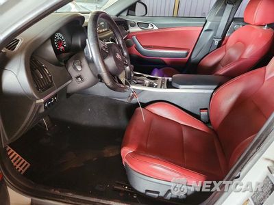Zdjęcie 7 z 12 samochodu: 2019 KIA STINGER GT1 VIN:KNAE45LC6K6054557 - miniatura