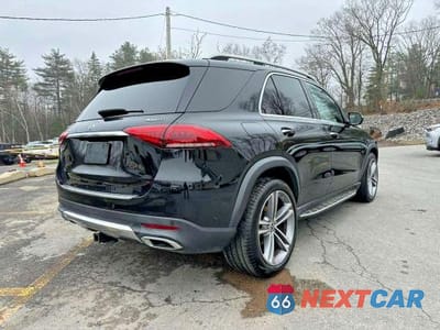Trzecie zdjęcie samochodu z tyłu: 2020 MERCEDES-BENZ GLE 350 4MATIC VIN:4JGFB4KB9LA054952 - miniatura