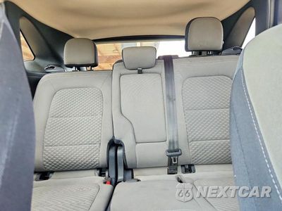 Zdjęcie 10 z 14 samochodu: 2020 FORD ESCAPE SE VIN:1FMCU9G65LUA08992 - miniatura