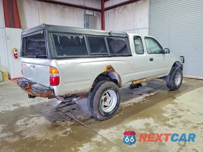 Trzecie zdjęcie samochodu z tyłu: 2003 TOYOTA TACOMA XTRACAB VIN:5TEWM72N63Z272704 - miniatura