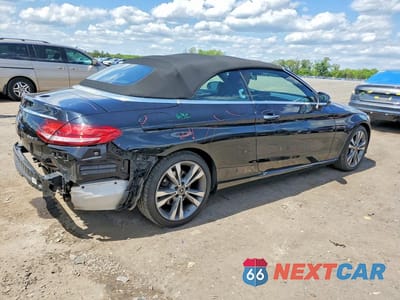 Trzecie zdjęcie samochodu z tyłu: 2019 MERCEDES-BENZ C 300 4MATIC VIN:WDDWK8EB0KF780598 - miniatura