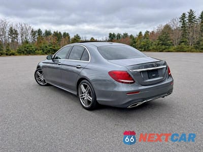 Trzecie zdjęcie samochodu z tyłu: 2017 MERCEDES-BENZ E 300 4MATIC VIN:WDDZF4KBXHA066742 - miniatura