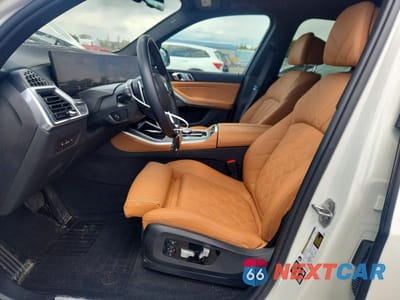 Zdjęcie 7 z 13 samochodu: 2025 BMW X5 XDRIVE40I VIN:5UX23EU0XS9W95298 - miniatura