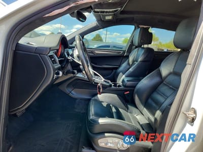 Zdjęcie 7 z 13 samochodu: 2017 PORSCHE MACAN TURBO VIN:WP1AF2A54HLB60822 - miniatura