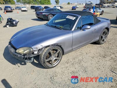 2004 MAZDA MX-5 MIATA SPEED JM1NB354740409387 - główne zdjęcie licytacji z USA - miniatura