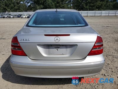 Zdjęcie 6 z 11 samochodu: 2003 MERCEDES-BENZ E 320 VIN:WDBUF65J83X099228 - miniatura