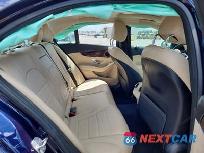 Zdjęcie 10 z 12 samochodu: 2019 MERCEDES-BENZ C 300 VIN:55SWF8DB9KU296576 - miniatura