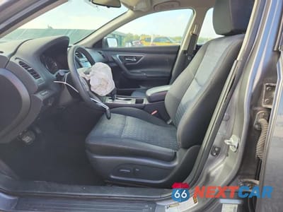 Zdjęcie 7 z 12 samochodu: 2016 NISSAN ALTIMA 2.5 S VIN:1N4AL3AP3GC134797 - miniatura