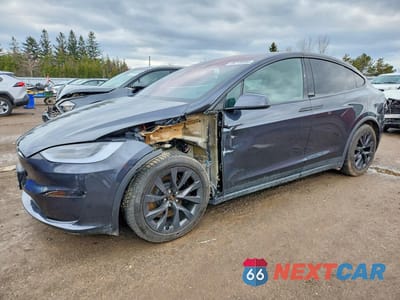 2024 TESLA MODEL X 7SAXCDE50RF447821 - główne zdjęcie licytacji z USA - miniatura