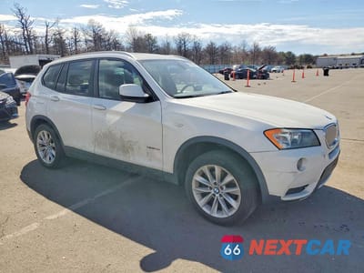 Czwarte zdjęcie samochodu z boku: 2013 BMW X3 XDRIVE28I VIN:5UXWX9C57D0D06959 - miniatura