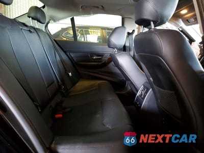 Zdjęcie 10 z 12 samochodu: 2015 BMW 328 XI VIN:WBA3B3G5XFNT18016 - miniatura