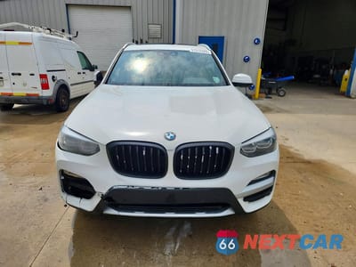 Piąte zdjęcie samochodu w środku: 2019 BMW X3 SDRIVE30I VIN:5UXTR7C54KLF25102 - miniatura