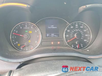 Zdjęcie 9 z 12 samochodu: 2015 KIA FORTE EX VIN:KNAFX4A83F5281544 - miniatura