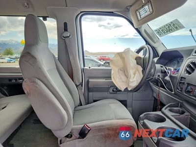 Zdjęcie 7 z 14 samochodu: 2012 FORD ECONOLINE E350 SUPER DUTY WAGON VIN:1FBNE3BL9CDB00356 - miniatura