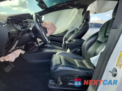 Zdjęcie 7 z 13 samochodu: 2016 TESLA MODEL X VIN:5YJXCAE22GF002687 - miniatura