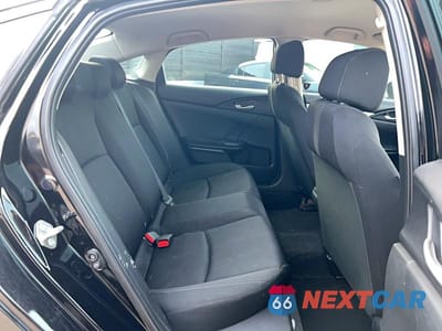 Zdjęcie 6 z 10 samochodu: 2018 HONDA CIVIC LX VIN:2HGFC2F56JH529869 - miniatura