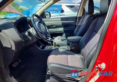 Zdjęcie 7 z 12 samochodu: 2015 MITSUBISHI OUTLANDER SE VIN:JA4AZ3A33FZ011321 - miniatura