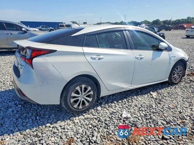 Trzecie zdjęcie samochodu z tyłu: 2021 TOYOTA PRIUS L ECO VIN:JTDKAMFU8M3146996 - miniatura
