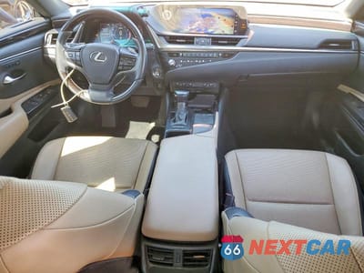 Zdjęcie 8 z 12 samochodu: 2018 LEXUS ES 250 VIN:58AD11D14MU005227 - miniatura