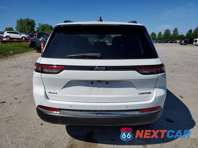 Zdjęcie 6 z 13 samochodu: 2023 JEEP GRAND CHEROKEE LIMITED VIN:1C4RJHBGXPC569072 - miniatura