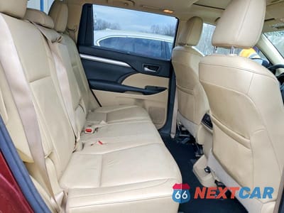 Zdjęcie 11 z 12 samochodu: 2015 TOYOTA HIGHLANDER XLE VIN:5TDJKRFH8FS104080 - miniatura