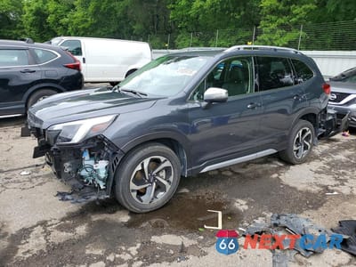 2022 SUBARU FORESTER TOURING JF2SKARC6NH467763 - główne zdjęcie licytacji z USA - miniatura
