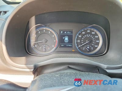 Zdjęcie 9 z 12 samochodu: 2018 HYUNDAI KONA SEL VIN:KM8K6CAA7JU104300 - miniatura
