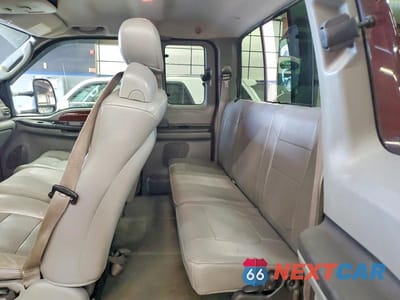 Zdjęcie 10 z 11 samochodu: 2006 FORD F350 SRW SUPER DUTY VIN:1FTWX31P86EB68659 - miniatura