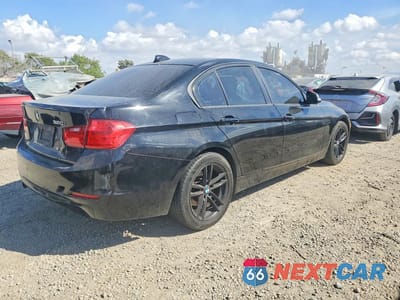 Trzecie zdjęcie samochodu z tyłu: 2015 BMW 320I VIN:WBA3B1C52FK135821 - miniatura