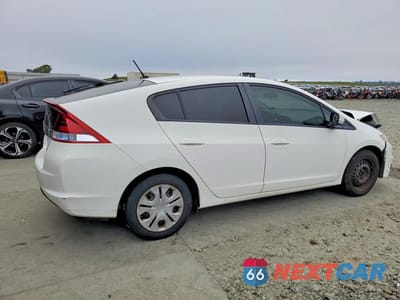 Trzecie zdjęcie samochodu z tyłu: 2014 HONDA INSIGHT VIN:JHMZE2H31ES000148 - miniatura