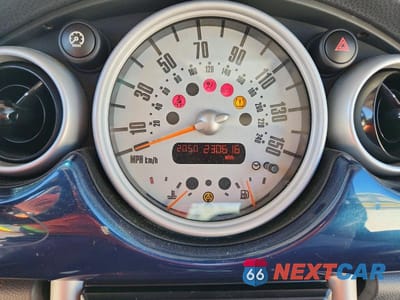 Zdjęcie 9 z 12 samochodu: 2006 MINI COOPER S VIN:WMWRE33536TN25334 - miniatura