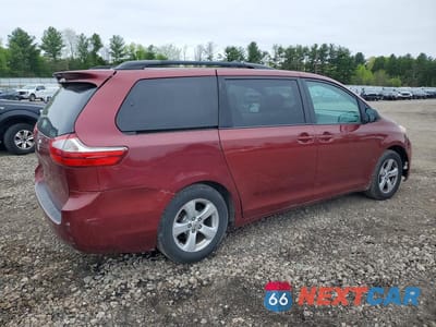Trzecie zdjęcie samochodu z tyłu: 2015 TOYOTA SIENNA LE VIN:5TDKK3DC9FS579536 - miniatura
