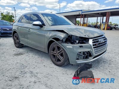 Czwarte zdjęcie samochodu z boku: 2020 AUDI SQ5 PREMIUM PLUS VIN:WA1B4AFY8L2124391 - miniatura