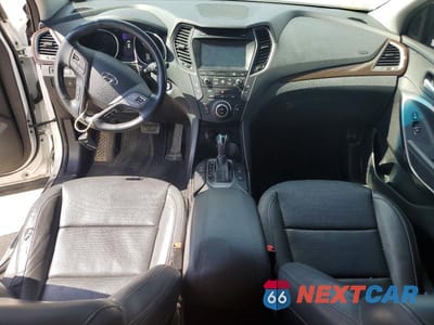 Zdjęcie 8 z 13 samochodu: 2017 HYUNDAI SANTA FE SPORT 2.0T ULTIMATE VIN:5XYZWDLA8HG478402 - miniatura