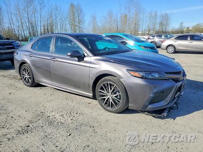 Czwarte zdjęcie samochodu z boku: 2024 TOYOTA CAMRY SE VIN:4T1G11AK5RU192423 - miniatura