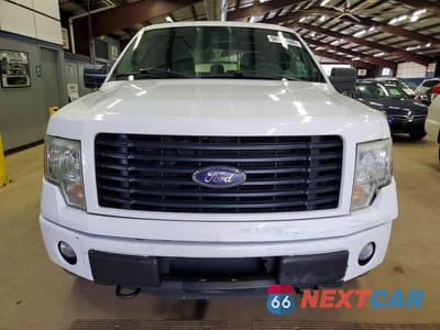 Piąte zdjęcie samochodu w środku: 2014 FORD F150 SUPERCREW VIN:1FTFW1EF2EFD13129 - miniatura