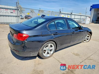 Trzecie zdjęcie samochodu z tyłu: 2014 BMW 328 XI VIN:WBA3B3C55EF544916 - miniatura