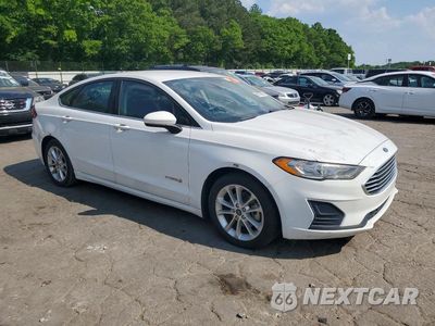 Czwarte zdjęcie samochodu z boku: 2019 FORD FUSION SE VIN:3FA6P0LU1KR124792 - miniatura