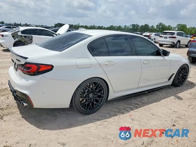 Trzecie zdjęcie samochodu z tyłu: 2020 BMW M550XI VIN:WBAJS7C05LCD82435 - miniatura