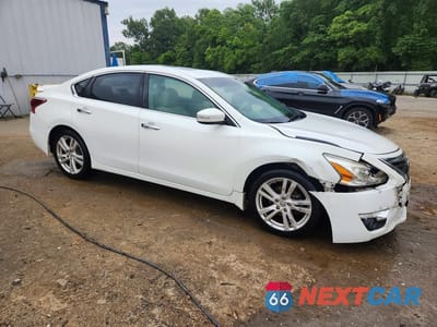 Czwarte zdjęcie samochodu z boku: 2013 NISSAN ALTIMA 3.5 S VIN:1N4BL3AP2DN495250 - miniatura