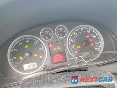Zdjęcie 9 z 13 samochodu: 2004 VOLKSWAGEN PASSAT GLX 4MOTION VIN:WVWYH63B84E086968 - miniatura