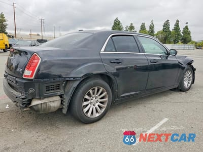Trzecie zdjęcie samochodu z tyłu: 2012 CHRYSLER 300 VIN:2C3CCAAG3CH261438 - miniatura