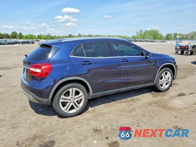 Trzecie zdjęcie samochodu z tyłu: 2017 MERCEDES-BENZ GLA 250 4MATIC VIN:WDCTG4GB6HJ317031 - miniatura